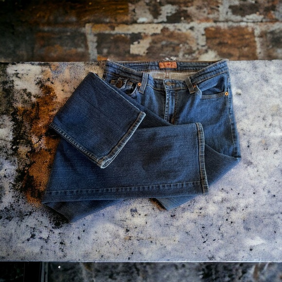 PJ Parker jeans By Harrison. 28” waist. Adorable button back pockets Slight boot - Picture 14 of 16